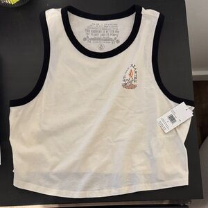 Volcom Women’s cropped tank